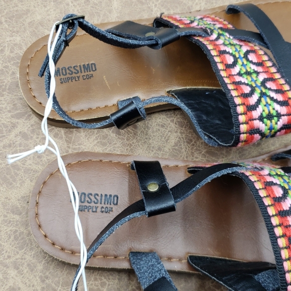 Mossimo Boho Thong Sandal - Picture 2 of 4